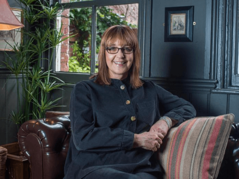 Jayne Gillin, Little Pub Group